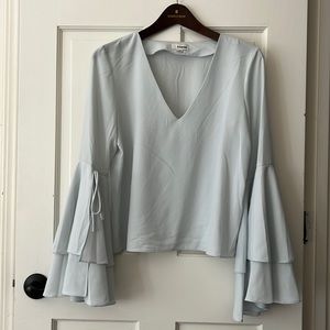 Blue long sleeve blouse, brand storee, size medium with excellent condition